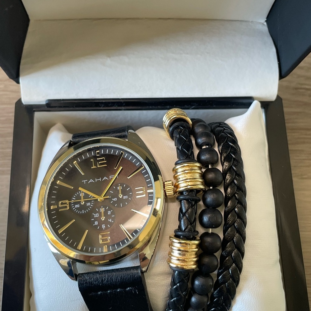 Tahari  watch.
